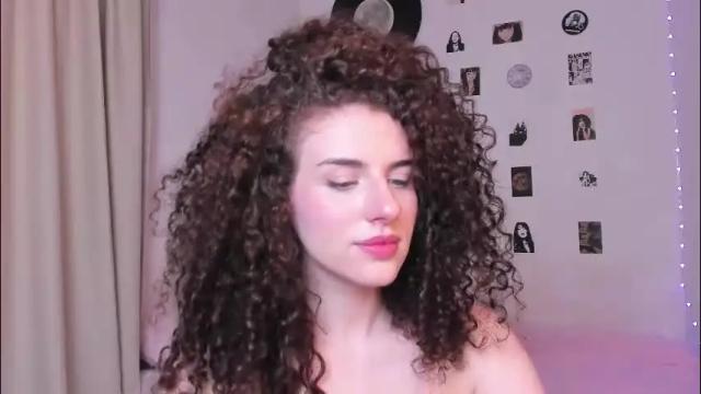 Image 10 of brookchills Stream on Chaturbate on 3 months ago