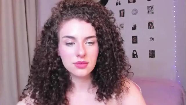 Image 4 of brookchills Stream on Chaturbate on 3 months ago