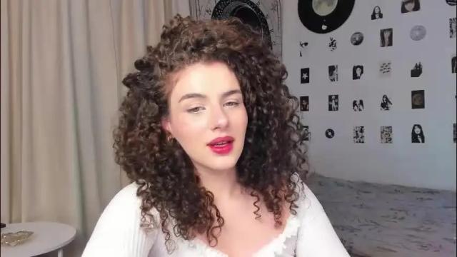 Image 4 of brookchills Stream on Chaturbate on 2 days ago