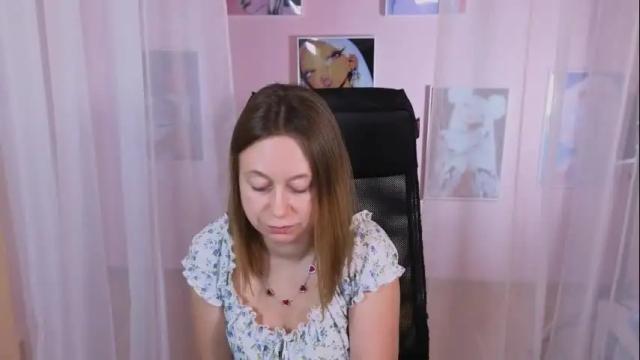 Image 2 of brooke_evans_ Stream on Chaturbate on 1 month ago