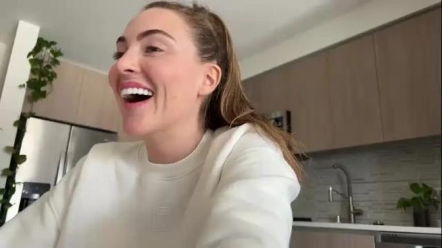 Image 10 of brookeshield Stream on Chaturbate on 20 months ago