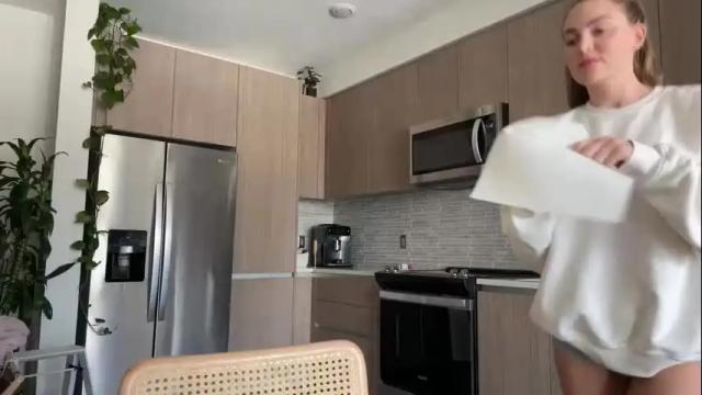 Image 11 of brookeshield Stream on Chaturbate on 20 months ago