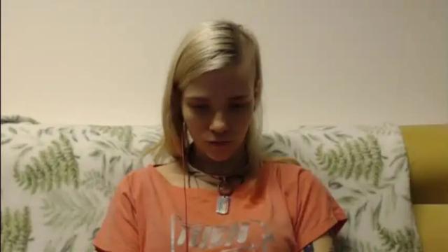 Image 6 of brookewylde_20 Stream on Chaturbate on 14 months ago