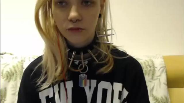 Image 2 of brookewylde_20 Stream on Chaturbate on 14 months ago