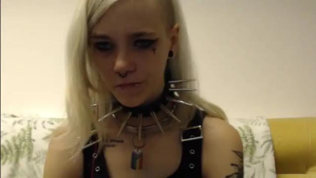 Image 3 of brookewylde_20 Stream on Chaturbate on 14 months ago