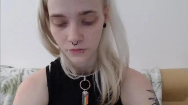 Image 1 of brookewylde_20 Stream on Chaturbate on 11 months ago