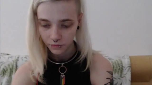 Image 10 of brookewylde_20 Stream on Chaturbate on 11 months ago