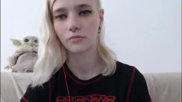 Image 8 of brookewylde_20 Stream on Chaturbate on 18 days ago