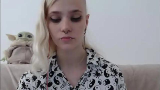 Image 2 of brookewylde_20 Stream on Chaturbate on 10 days ago