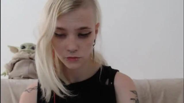 Image 3 of brookewylde_20 Stream on Chaturbate on 2 months ago