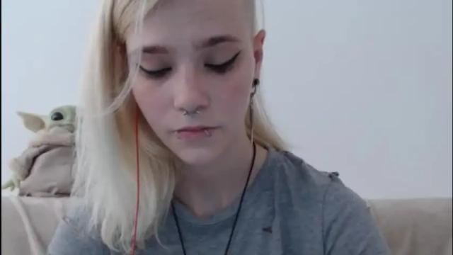 Image 2 of brookewylde_20 Stream on Chaturbate on 1 month ago