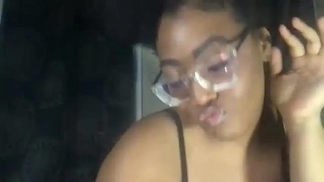Thumbnail 3, brooklyn_trinidad's Stream at Chaturbate, 19 months ago