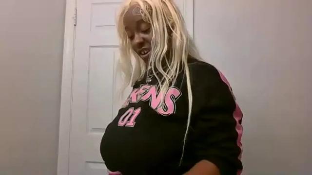 Image 11 of brooklyninfinity Stream on Chaturbate on 1 month ago