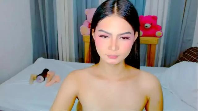 Image 3 of brownsausageroberta Stream on Chaturbate on 2 days ago