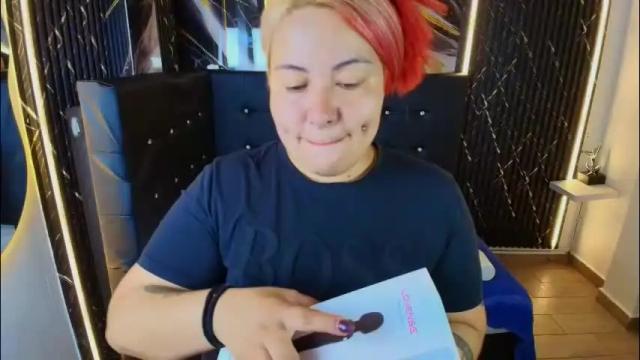 Image 4 of bruja_scarlata Stream on Chaturbate on 1 month ago