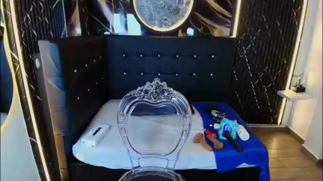 Image 6 of bruja_scarlata Stream on Chaturbate on 1 month ago