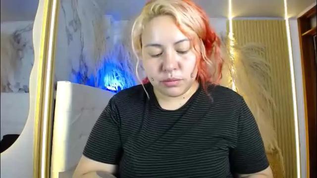 Image 6 of bruja_scarlata Stream on Chaturbate on 1 month ago