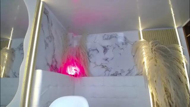 Image 3 of bruja_scarlata Stream on Chaturbate on 1 month ago