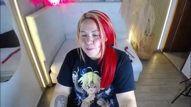 Image 3 of bruja_scarlata Stream on Chaturbate on 26 days ago