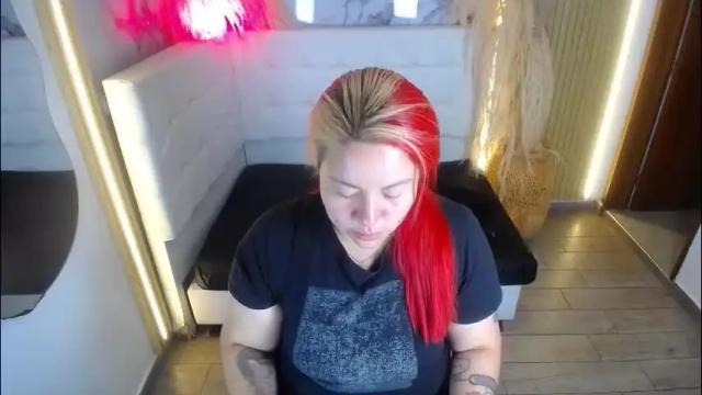 Image 2 of bruja_scarlata Stream on Chaturbate on 20 days ago