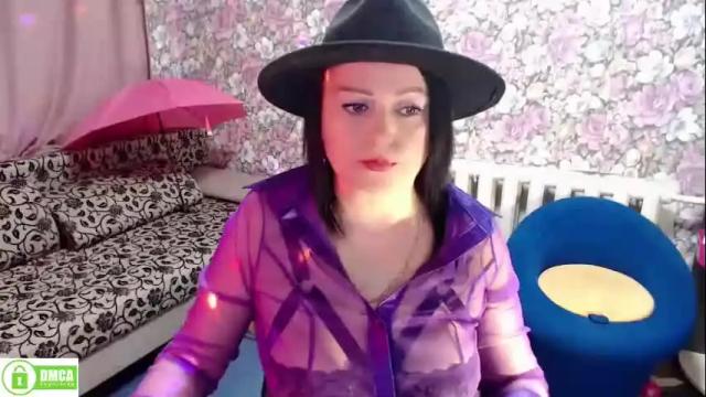 Image 10 of brunette7786 Stream on Chaturbate on 5 months ago