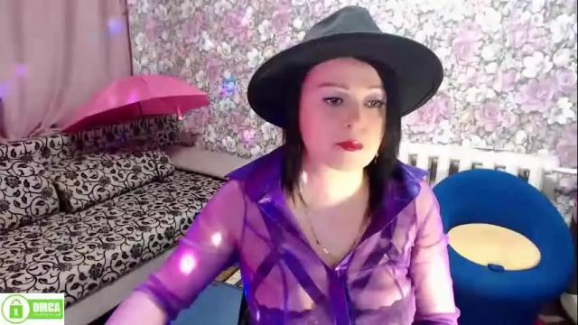 Image 2 of brunette7786 Stream on Chaturbate on 5 months ago