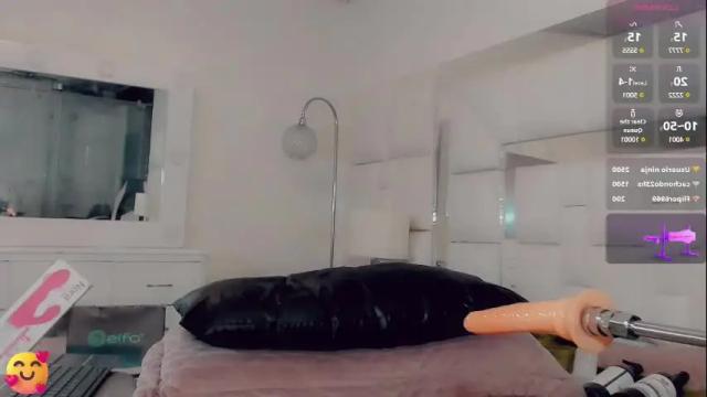 Image 10 of brunettesexy11 Stream on Chaturbate on 1 month ago