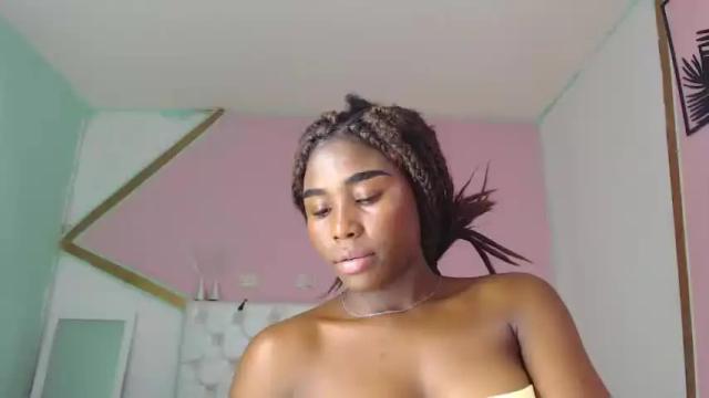 Image 12 of bruunette_sex Stream on Chaturbate on 15 months ago