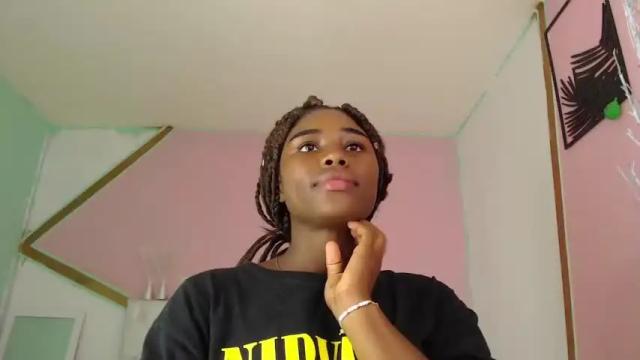 Image 4 of bruunette_sex Stream on Chaturbate on 15 months ago