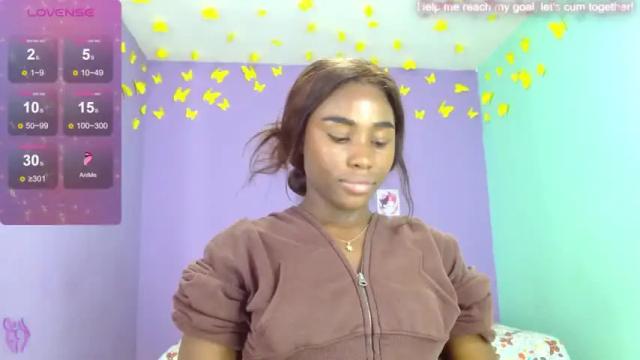 Image 12 of bruunette_sex Stream on Chaturbate on 13 months ago
