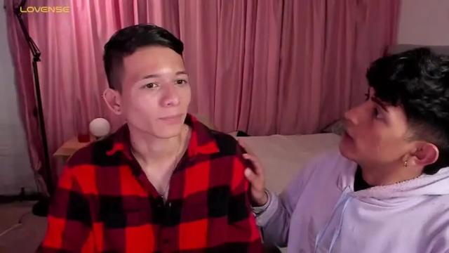 Image 3 of bryam_hot Stream on Chaturbate on 17 months ago