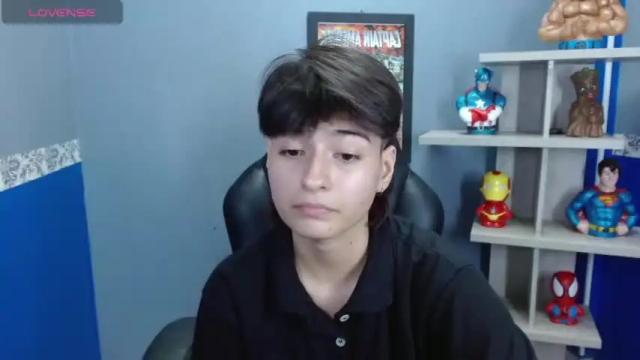 Image 3 of bryce_evans Stream on Chaturbate on 13 months ago