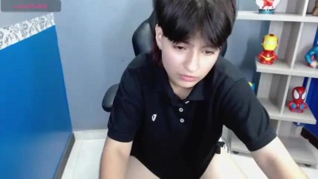 Image 10 of bryce_evans Stream on Chaturbate on 13 months ago
