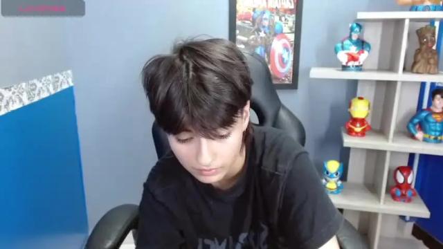 Image 4 of bryce_evans Stream on Chaturbate on 13 months ago