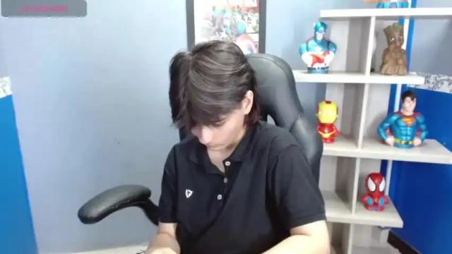 Image 10 of bryce_evans Stream on Chaturbate on 14 months ago