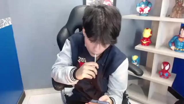 Image 6 of bryce_evans Stream on Chaturbate on 13 months ago