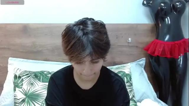 Image 2 of bryce_evans Stream on Chaturbate on 2 months ago