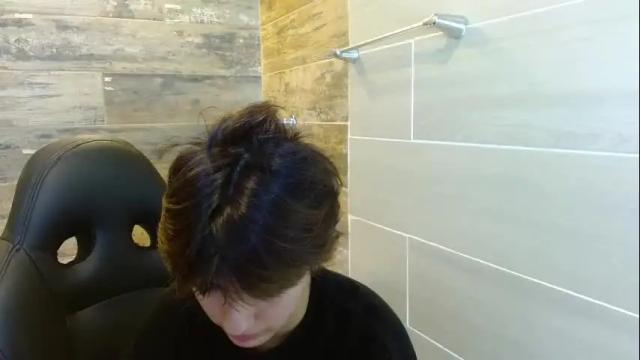 Image 11 of bryce_evans Stream on Chaturbate on 4 months ago