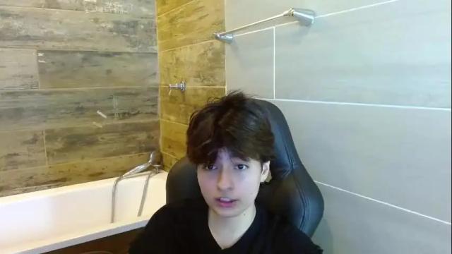 Image 6 of bryce_evans Stream on Chaturbate on 4 months ago