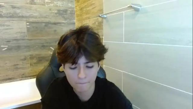 Image 7 of bryce_evans Stream on Chaturbate on 4 months ago