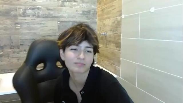 Image 4 of bryce_evans Stream on Chaturbate on 4 days ago