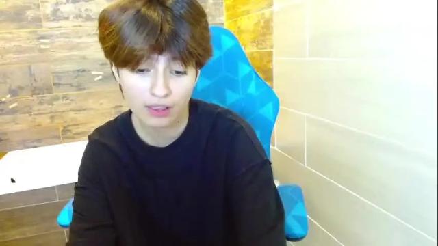 Image 4 of bryce_evans Stream on Chaturbate on 4 months ago