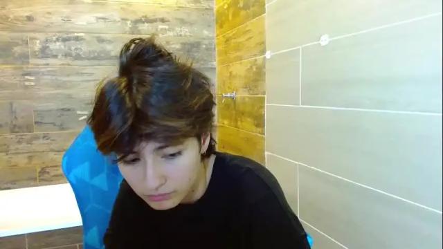 Image 7 of bryce_evans Stream on Chaturbate on 4 months ago