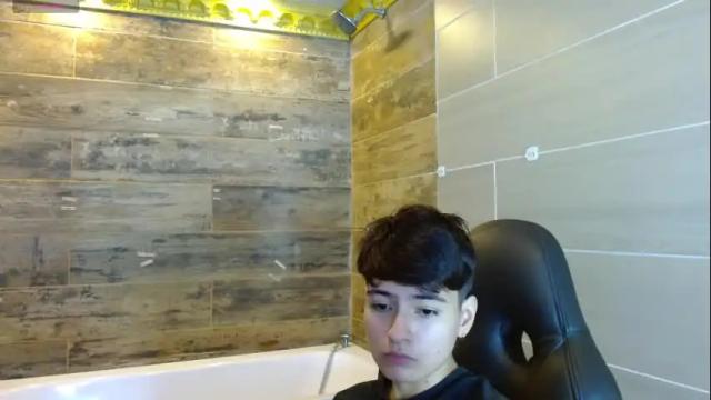 Image 4 of bryce_evans Stream on Chaturbate on 3 months ago