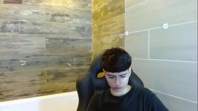 Image 12 of bryce_evans Stream on Chaturbate on 3 months ago