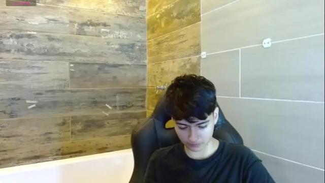 Image 8 of bryce_evans Stream on Chaturbate on 3 months ago