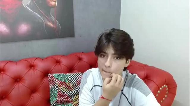 Image 4 of bryce_evans Stream on Chaturbate on 2 months ago