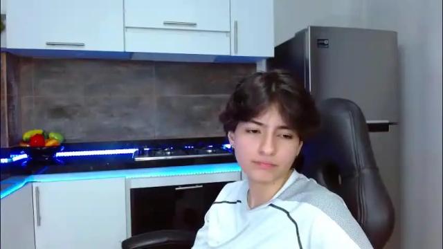 Image 7 of bryce_evans Stream on Chaturbate on 1 month ago