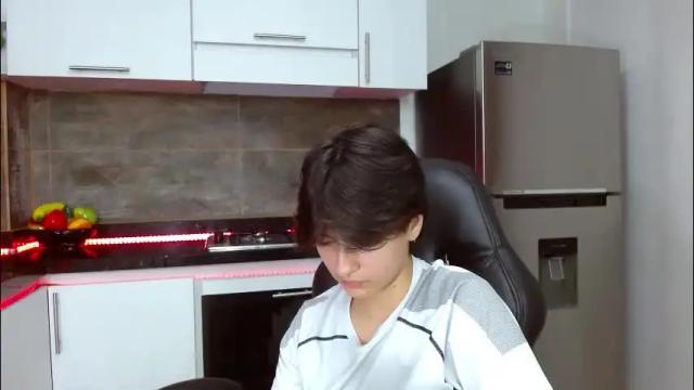 Image 8 of bryce_evans Stream on Chaturbate on 1 month ago