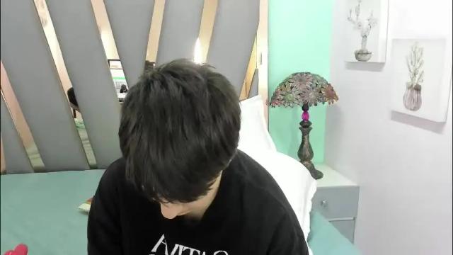 Image 3 of bryce_evans Stream on Chaturbate on 1 month ago